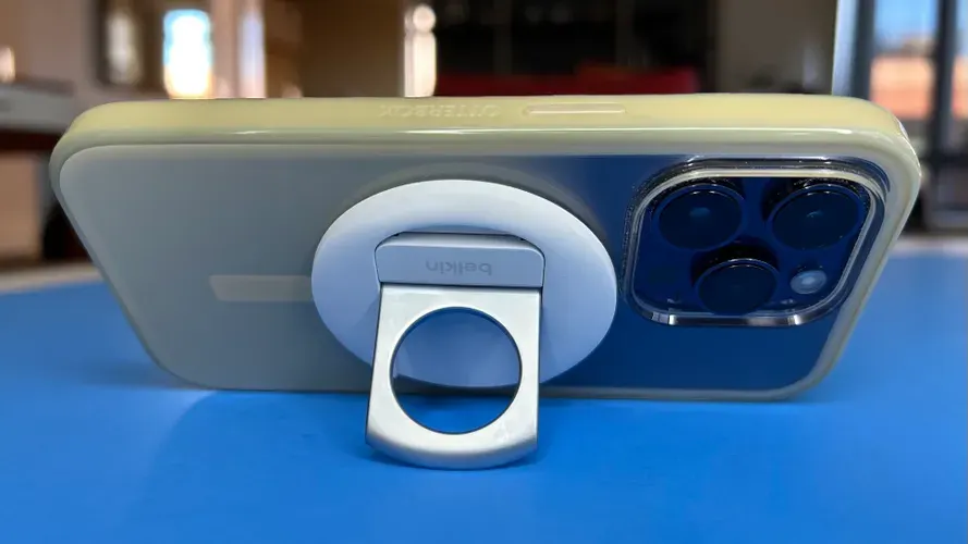 بهترین پاور بانک مغتاطیسی مگ سیف برای آیفون