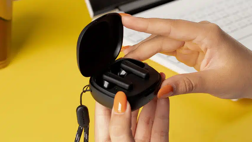 راهنمای خرید بهترین هندزفری انکر-6مدل پرفروش برای موسیقی و مکالمه